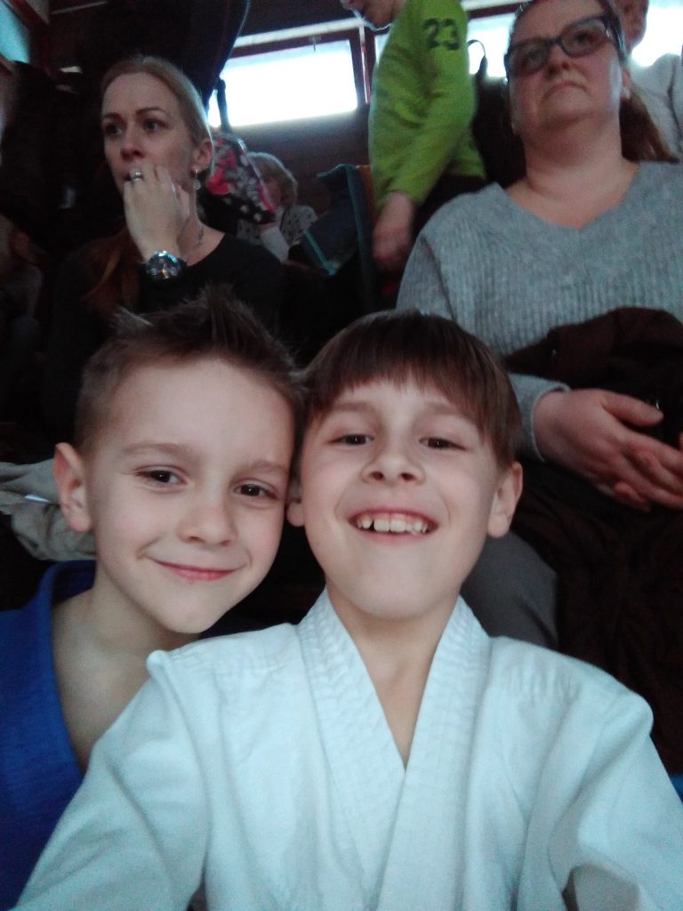 Leo in Aleksander se zabavata