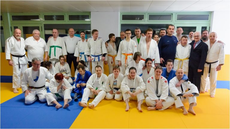 Skupinska slika z gosti Judo saveza Vojvodina